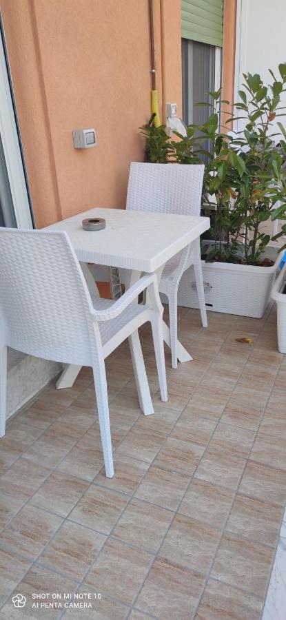 B & B Le Gemelline Salerno Exterior photo